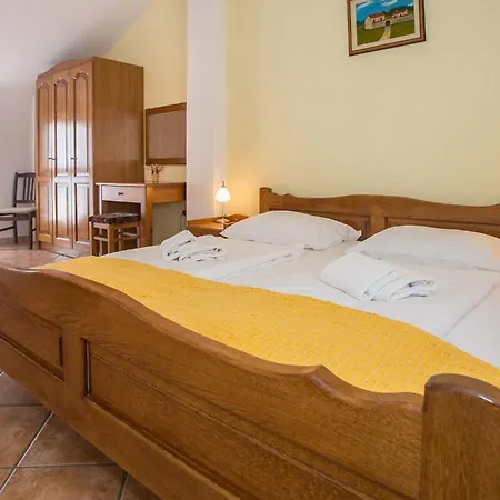 Apartman Lovely In With Wifi Poreč