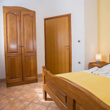 2 Bedroom Gorgeous In Apartmán